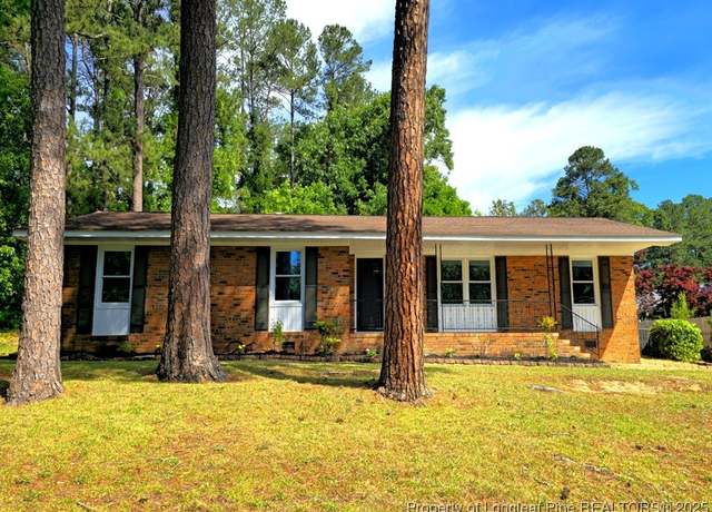 Property at 1612 Rogers Dr, Fayetteville, NC 28303, 3 beds, 2 baths