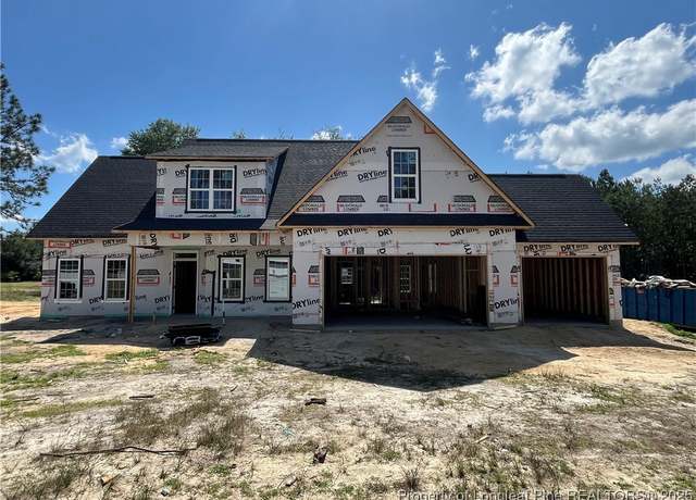 Property at 157 Edgar Way, Raeford, NC 28376, 4 beds, 2.5 baths