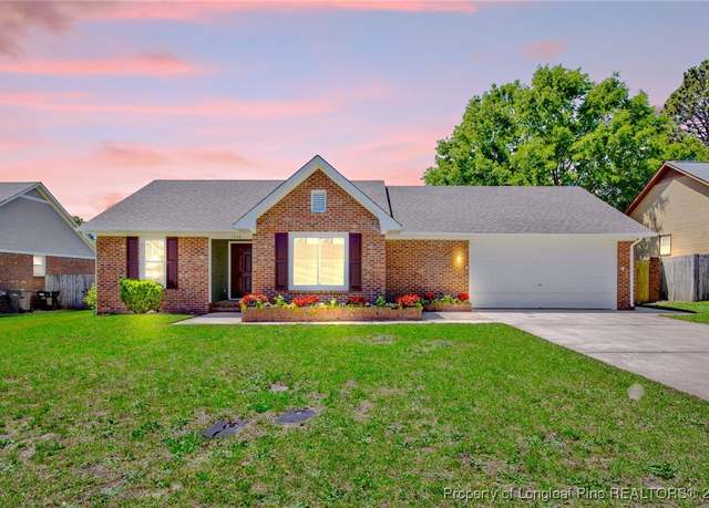 Property at 5336 Pringle Way, Hope Mills, NC 28348, 3 beds, 2 baths