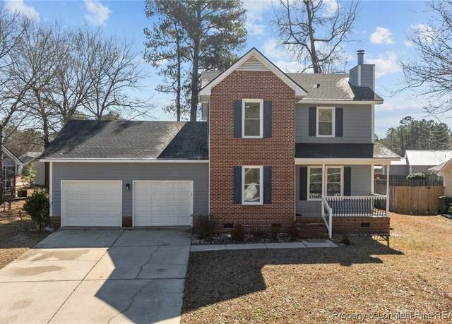 Property at 6215 Hedingham Dr, Hope Mills, NC 28348, 3 beds, 2.5 baths