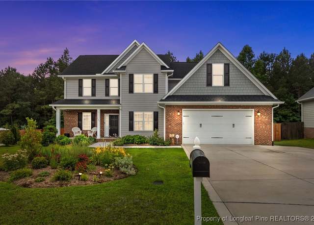 Property at 507 Coxwold Pl, Fayetteville, NC 28311, 5 beds, 3.5 baths