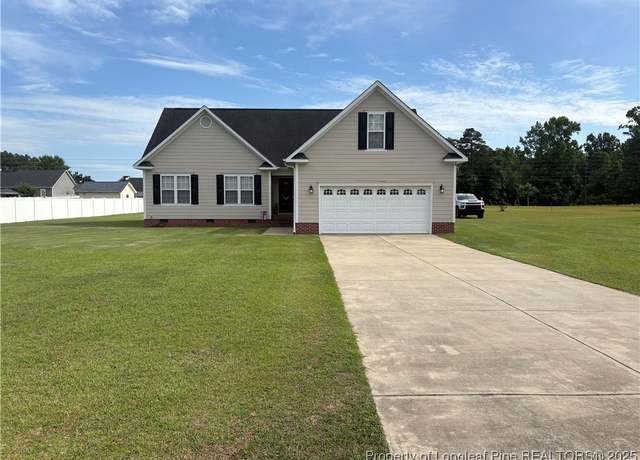 Property at 135 Paulownia Dr, Saint Pauls, NC 28384, 3 beds, 2 baths