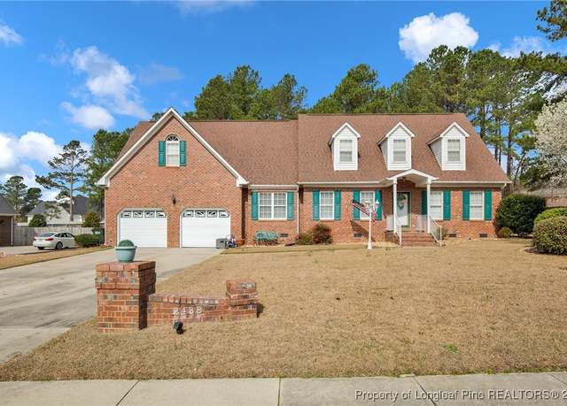 Property at 2438 Caithness Dr, Fayetteville, NC 28306, 3 beds, 3.5 baths