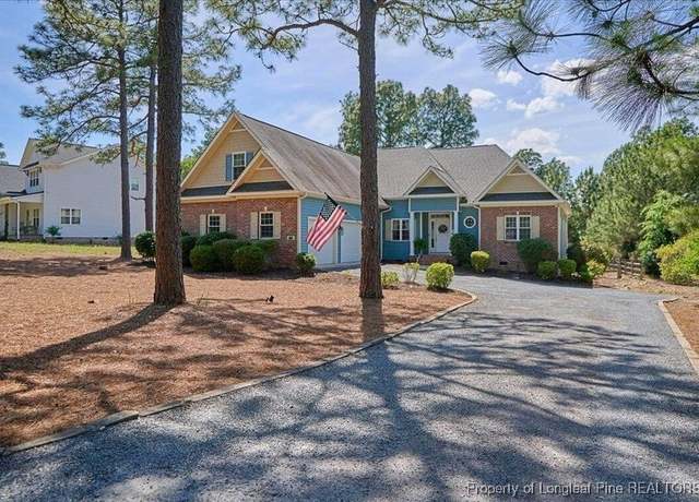 Property at 122 Smathers Dr, West End, NC 27376, 4 beds, 3.5 baths