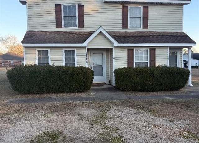 Property at 1303/1305 S 13th St, Lillington, NC 27546, 4 beds, 3 baths