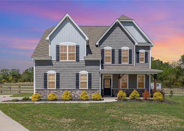 Property at 343 Rocking Horse Ln, Raeford, NC 28376, 4 beds, 3 baths