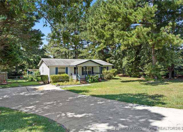 Property at 529 Dunrobin Dr, Raeford, NC 28376, 3 beds, 2 baths