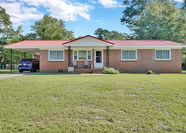 Property at 1415 Granada Dr, Fayetteville, NC 28314, 3 beds, 1.5 baths