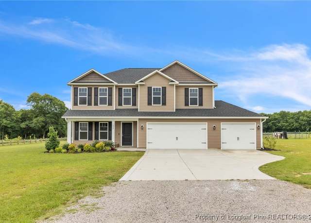 Property at 226 Crupper Ln, Raeford, NC 28376, 4 beds, 2.5 baths
