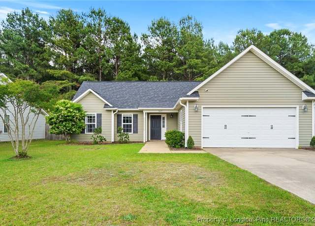 Property at 5633 Seafield Ln, Hope Mills, NC 28348, 3 beds, 2 baths