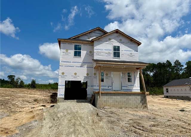 Property at 669 Blossom Trl, Lillington, NC 27546, 3 beds, 2.5 baths