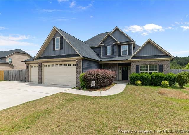 Property at 2677 Cypress Lakes Rd, Hope Mills, NC 28348, 4 beds, 2.5 baths