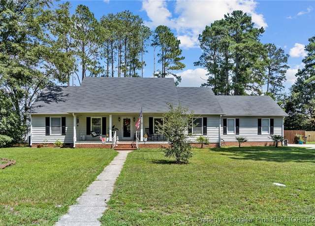 Property at 6580 Windy Creek Way, Fayetteville, NC 28306, 3 beds, 2.5 baths