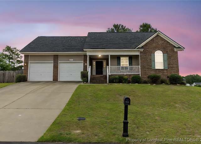 Property at 3217 Burton Dr, Fayetteville, NC 28306, 4 beds, 2 baths