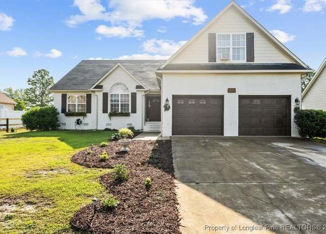 Property at 1505 Ridgemont Pl, Fayetteville, NC 28314, 3 beds, 2 baths
