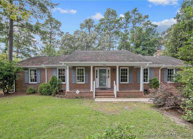 Property at 3213 Kentyre Dr, Fayetteville, NC 28303, 4 beds, 2 baths