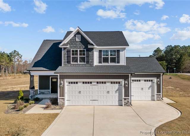 Property at 22 Laramie Ln, Selma, NC 27576, 3 beds, 2.5 baths