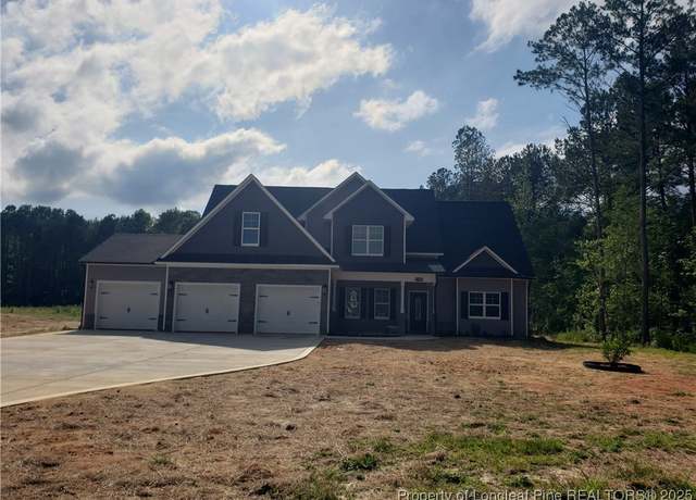 Property at 2950 H Clark Rd, Fayetteville, NC 28306, 5 beds, 3.5 baths
