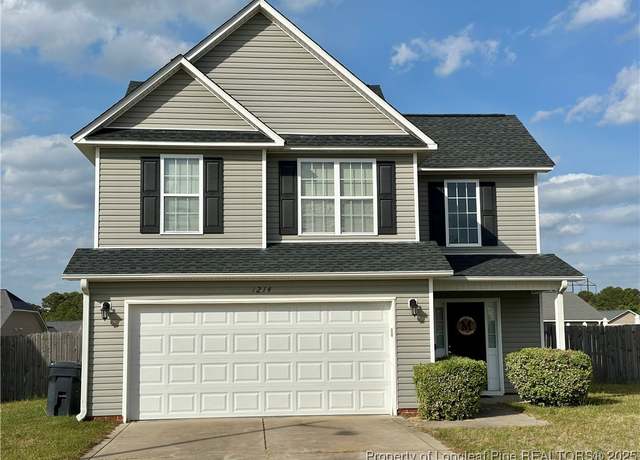 Property at 1214 Snowy Egret Dr, Fayetteville, NC 28306, 3 beds, 2.5 baths