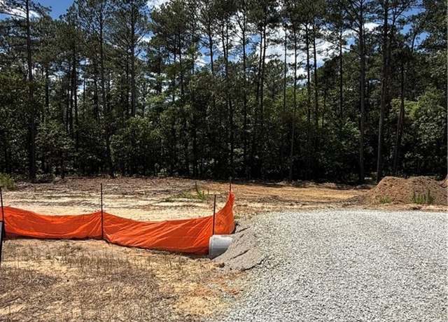 Property at 566 Blossom Trl, Lillington, NC 27546, 4 beds, 3 baths