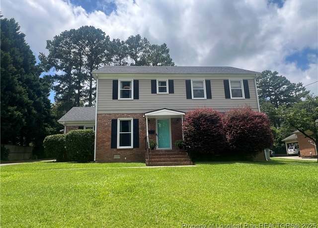 Property at 2707 Bennington Rd, Fayetteville, NC 28303, 4 beds, 2.5 baths