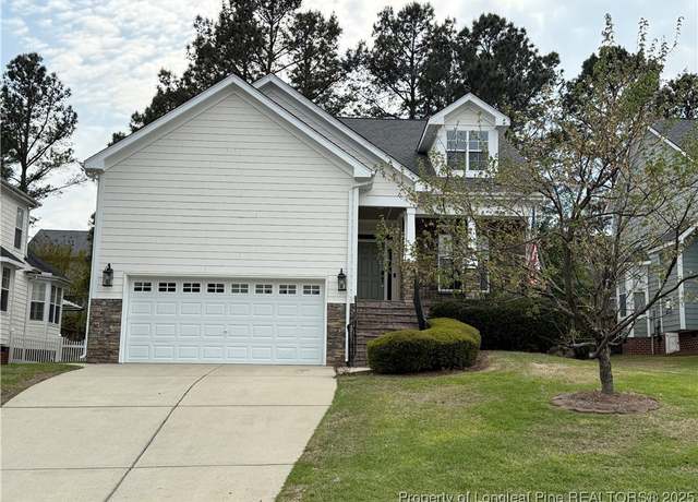 Property at 147 Lamplighter Way, Spring Lake, NC 28390, 3 beds, 2.5 baths