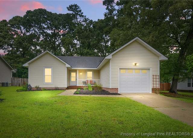 Property at 7112 Calamar Dr, Fayetteville, NC 28314, 3 beds, 2 baths
