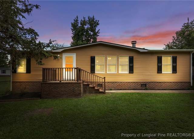 Property at 88 Buckhorn Lakes Rd, Spring Lake, NC 28390, 3 beds, 2 baths