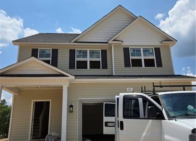 Property at 21 Blackgum Ct, Spring Lake, NC 28390, 4 beds, 2.5 baths