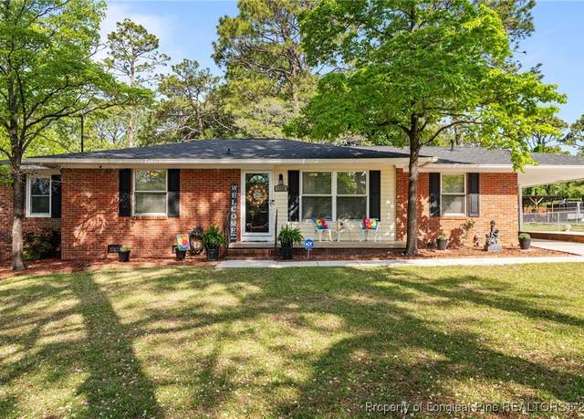 Property at 1726 Martindale Dr, Fayetteville, NC 28304, 3 beds, 2.5 baths
