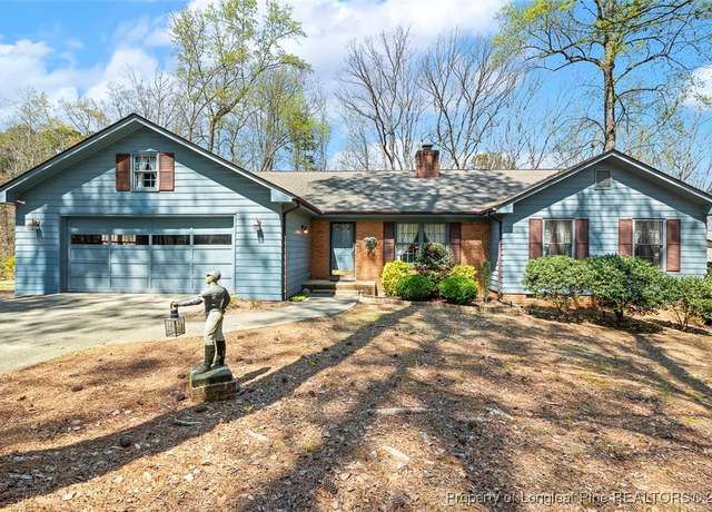 Property at 267 Fairway Ln, Sanford, NC 27332, 2 beds, 2.5 baths