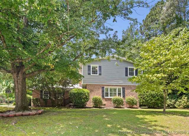 Property at 3311 Jura Dr, Fayetteville, NC 28303, 4 beds, 3 baths