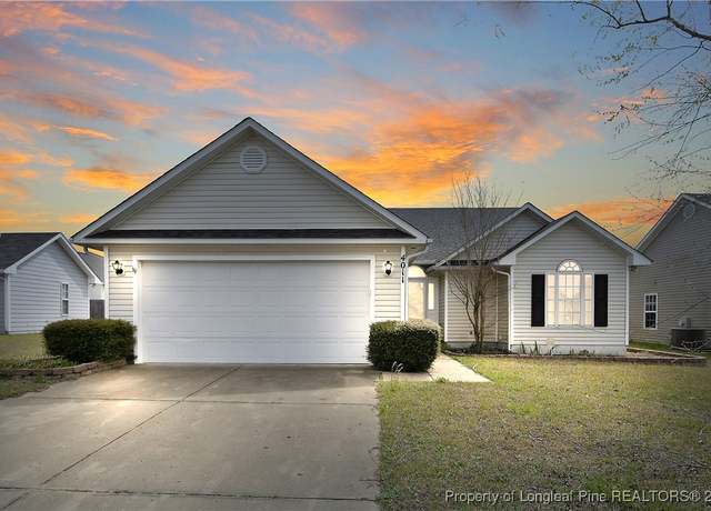 Property at 4011 Red Oak Dr, Fayetteville, NC 28306, 3 beds, 2 baths
