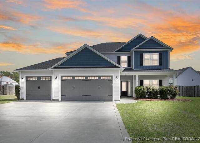 Property at 5117 Thruway Rd, Hope Mills, NC 28348, 5 beds, 3.5 baths
