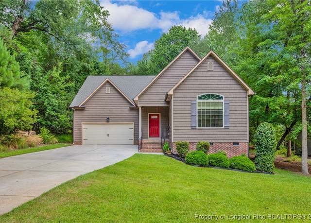 Property at 125 Lakeforest Trl, Sanford, NC, 3 beds, 2.5 baths