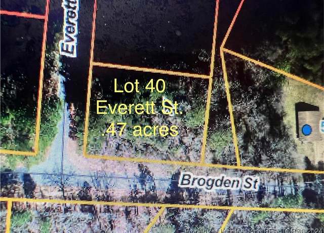 Property at Everett St, Mount Olive, NC 28365