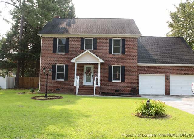 Property at 1955 Fairforest Dr, Fayetteville, NC 28304, 4 beds, 2.5 baths