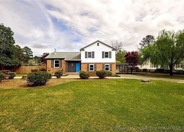 Property at 403 Northview Dr, Fayetteville, NC 28303, 4 beds, 3 baths