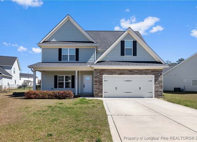 Property at 1725 Bluffside Dr, Fayetteville, NC 28312, 4 beds, 3 baths