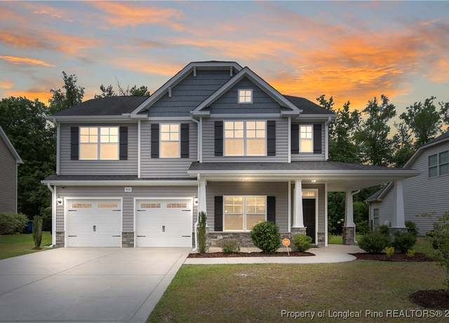 Property at 408 Stonebriar Ave, Raeford, NC 28376, 4 beds, 2.5 baths