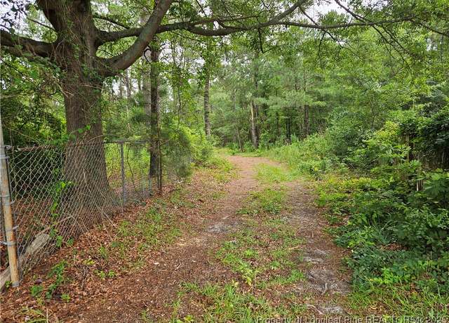 Property at 5479 Falling Waters Dr, Hope Mills, NC 28348