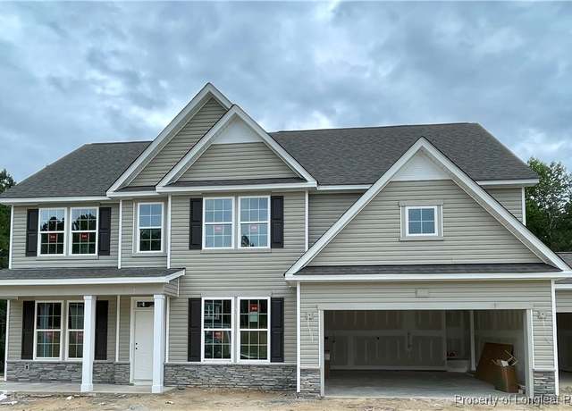 Property at 538 Pinnacle Court Ct, Raeford, NC 28376, 4 beds, 3 baths