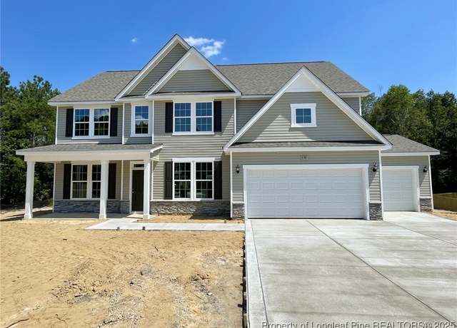 Property at 538 Pinnacle Court Ct, Raeford, NC 28376, 4 beds, 3 baths