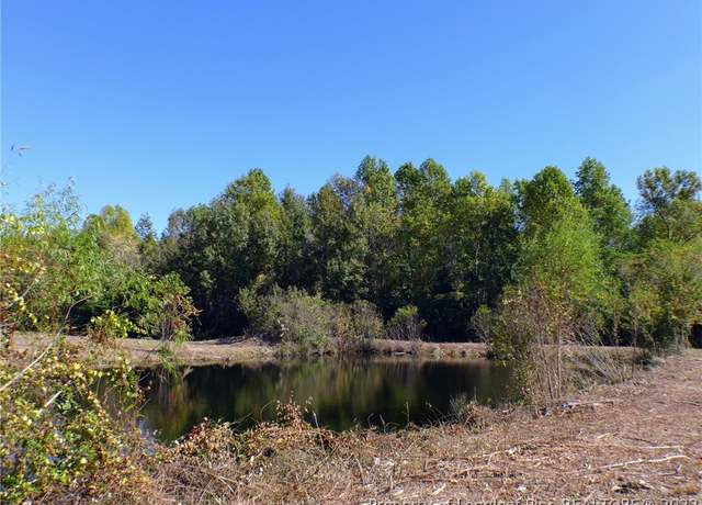 Property at 670 W Core Rd, Dunn, NC 28334