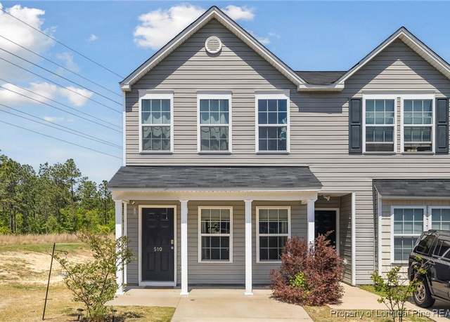 Property at 510 Directive Dr, Hope Mills, NC 28348, 2 beds, 2.5 baths