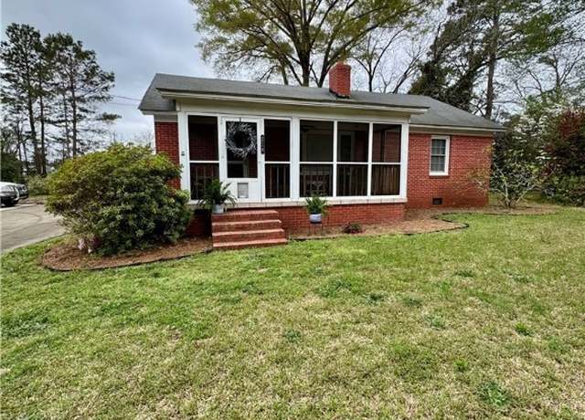 Property at 216 Pendergraft Rd, Bunnlevel, NC 28323, 2 beds, 1 bath
