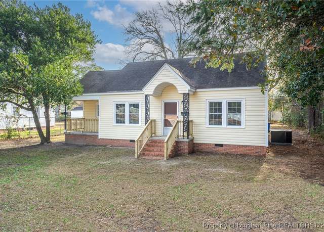 Property at 2213 Bragg Blvd, Fayetteville, NC 28303, 3 beds, 2 baths