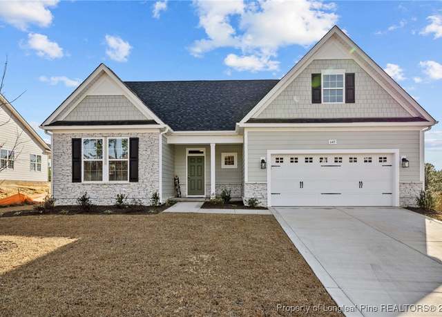 Property at 645 Cresswell Moor Way, Fayetteville, NC 28311, 4 beds, 3 baths