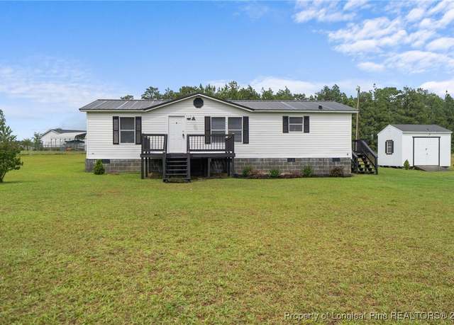 Property at 5594 Calloway Rd, Raeford, NC 28376, 3 beds, 2 baths