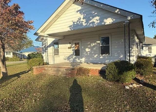 Property at 401 S 17th St, Erwin, NC 28339, 2 beds, 1 bath